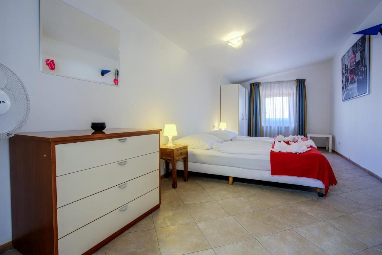 Welcome Apartment On V Tunich Praha Exteriér fotografie